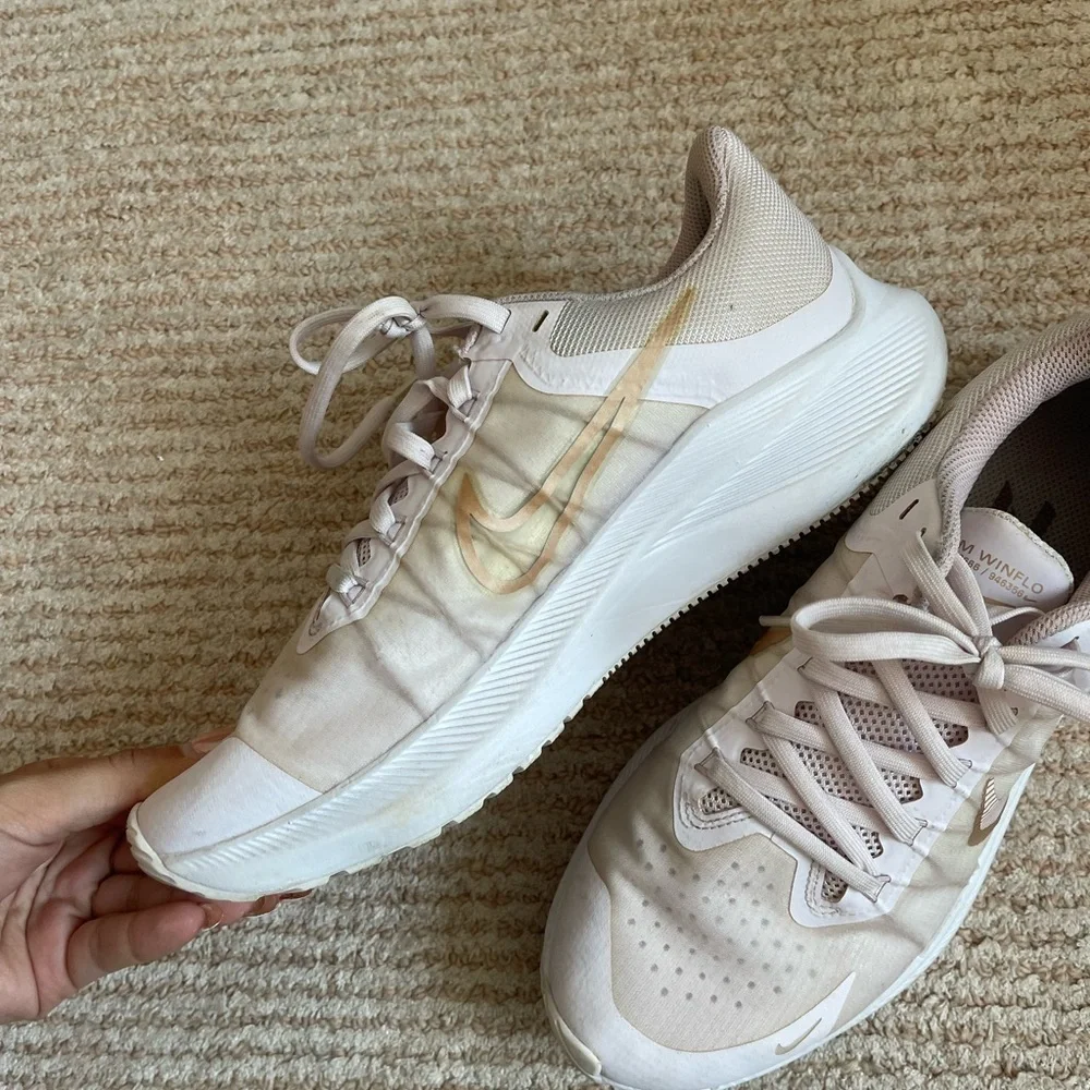 Nike Pink Athletic Shoes Zoom